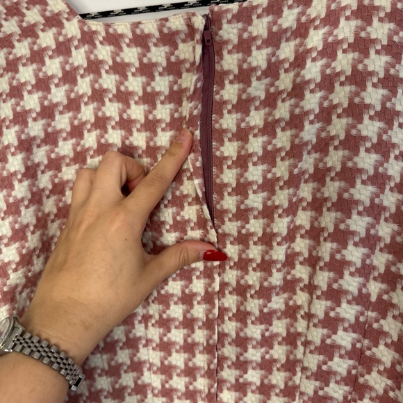 Vintage La Belle Pink And White Houndstooth Shift Dress With Cap Sleeves Size 13 - Picture 4 of 5